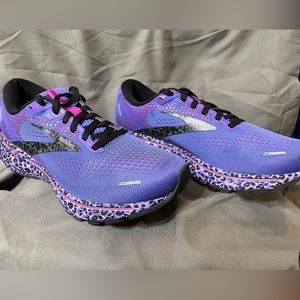 Womens Brooks Ghost 14 size 8.5